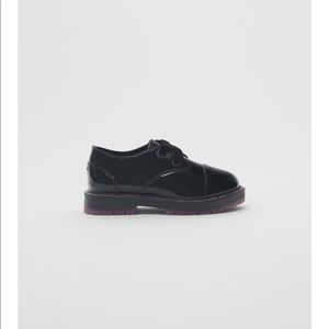 Zara Kids black patent lace up size 21 or 5 1/2.